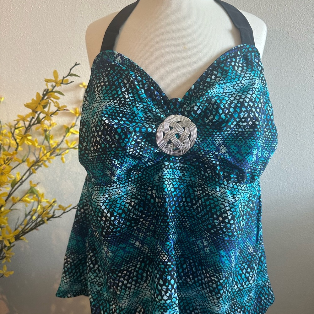 Blue and Black Halter Top with Silver Accent